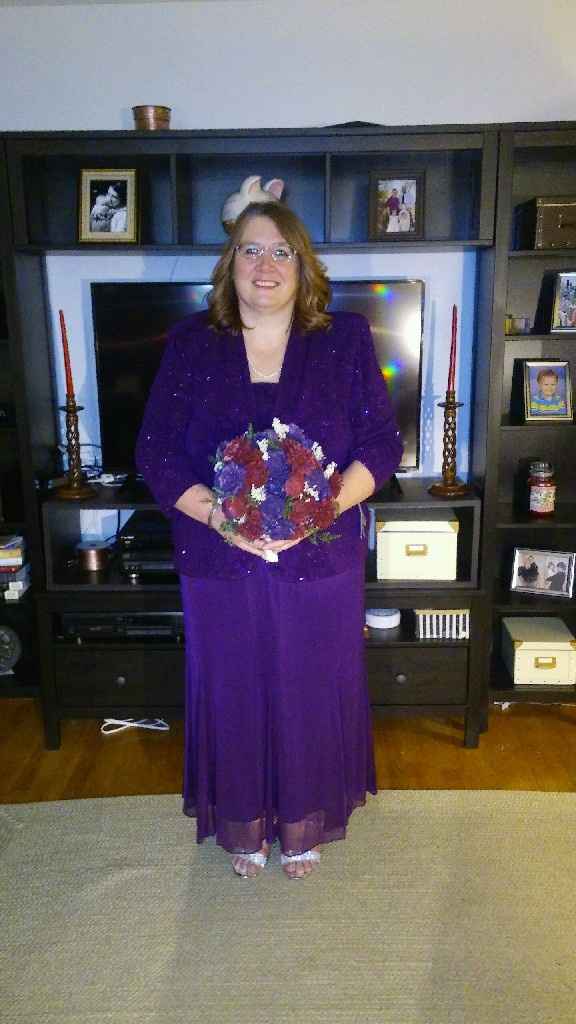 Bouquet Sizes? Is an 8" Round Bouquet too small for brides bouquet? - 1