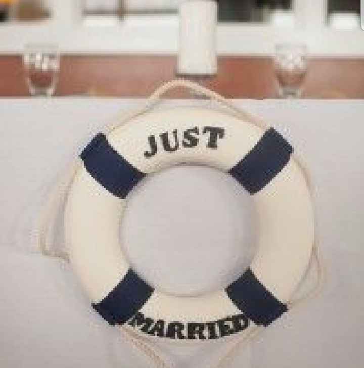 Mr and Mrs wedding table - 2