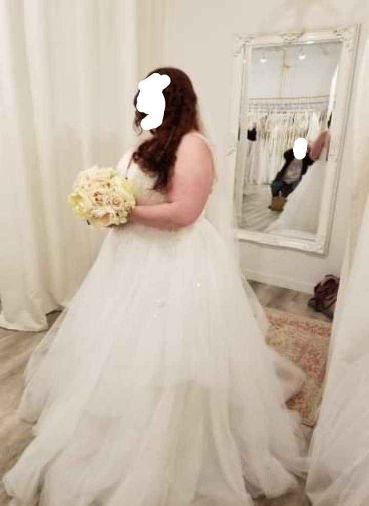 Garza ball gown wedding dress with double on sale straps
