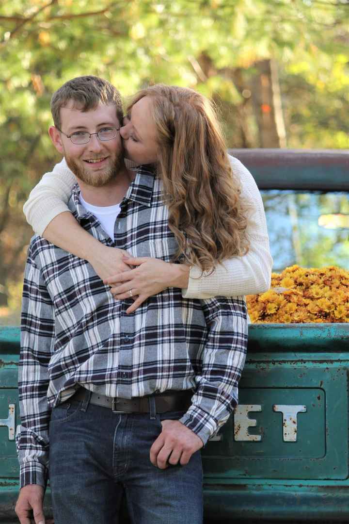 Show me your engagement photos! - 1