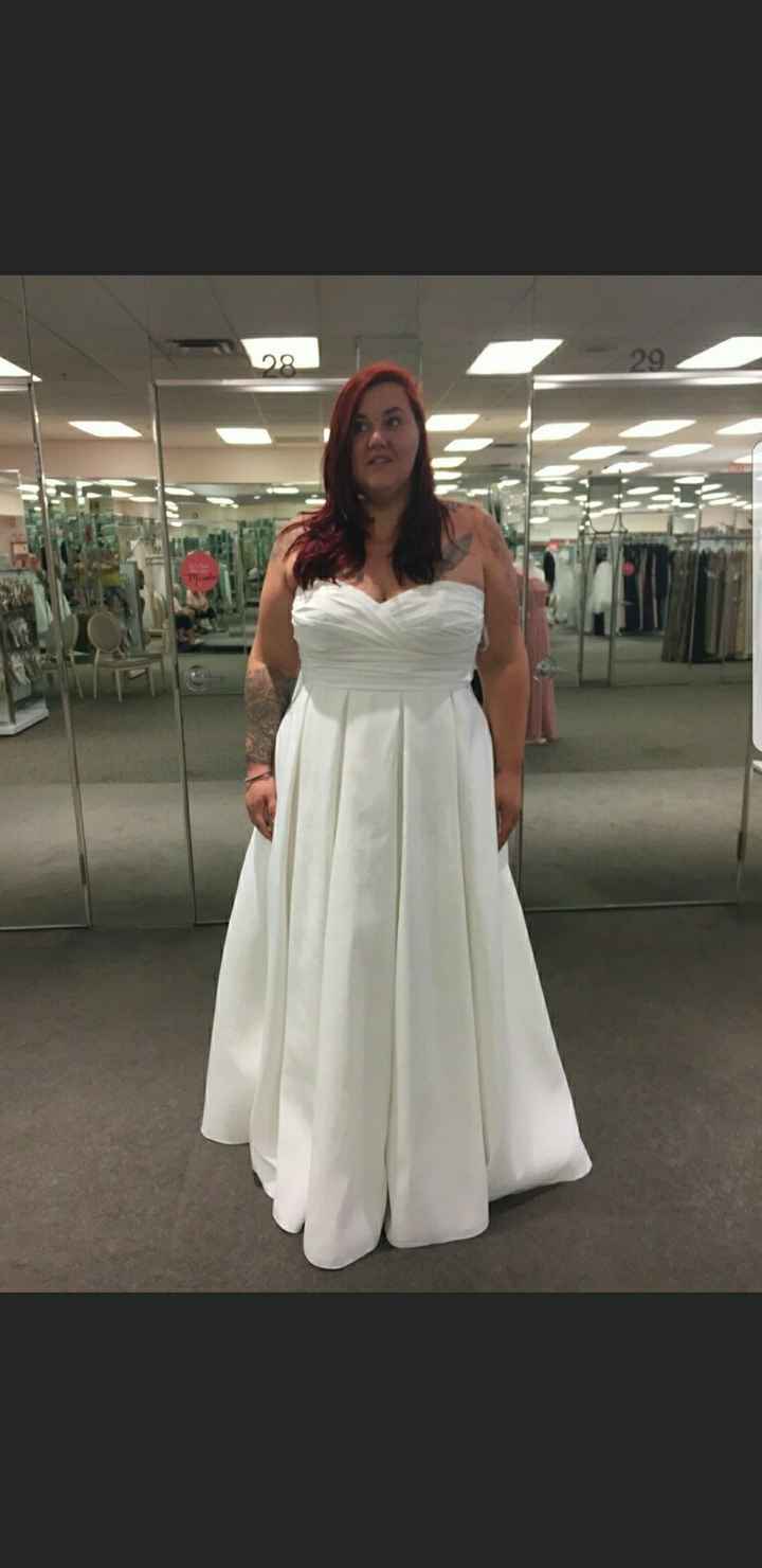 Really need help with my Dress! What do you like better?!