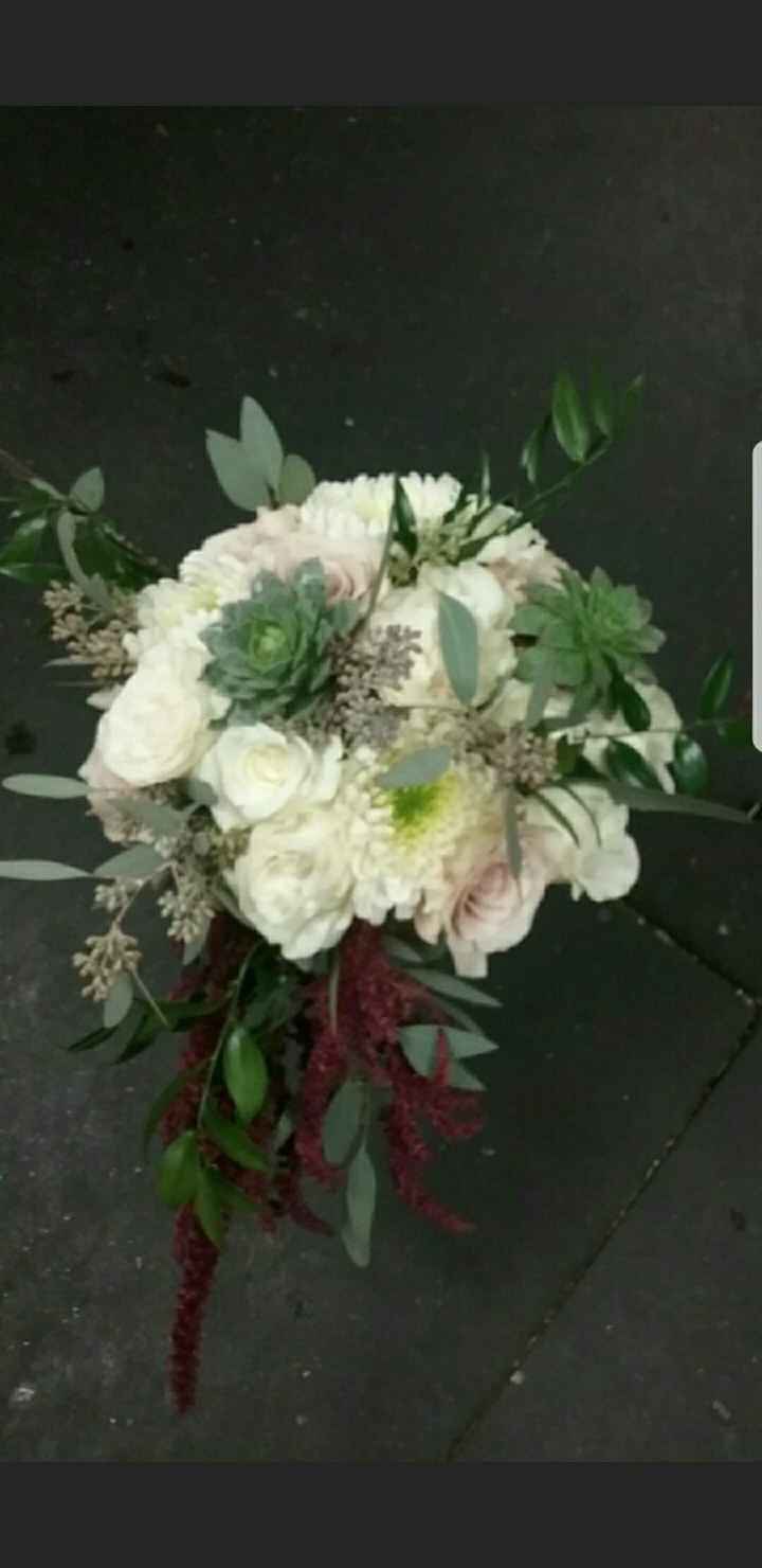 Sneak peak of my bridal bouquet and FH boutiner!