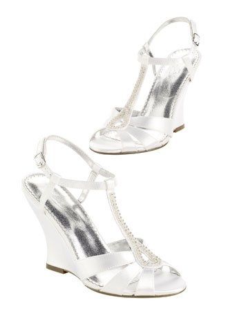 The Hunt for the Perfect Wedding Wedge