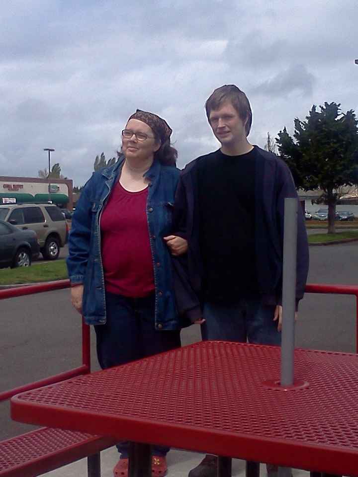 Lets brag! Show us your SO!! <3 <3