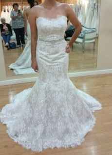 I looove dress threads! Are you rocking white?