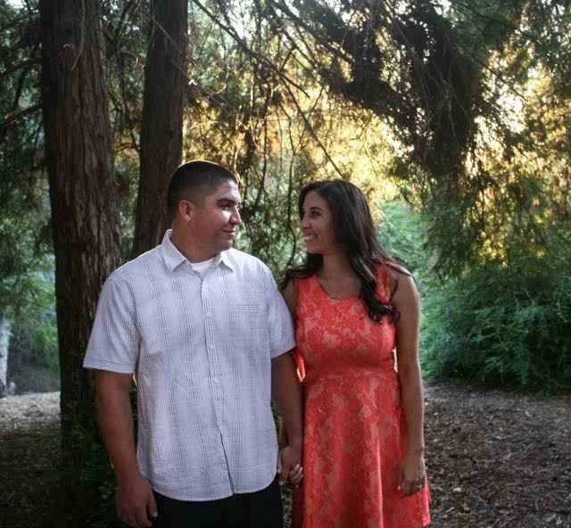 Engagement Photo Outfits