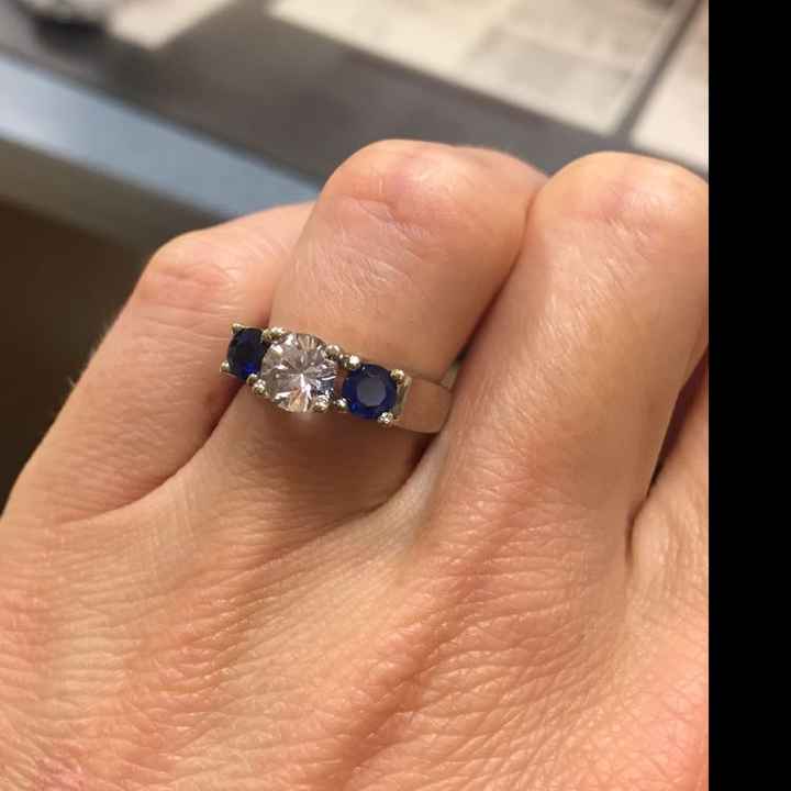  Who picked out your ring? - 1