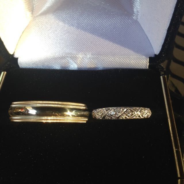 What types of metal is your fiance(e)s wedding band?