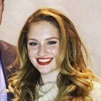 Red lipstick on your wedding day???