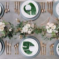 geometric/modern centerpieces