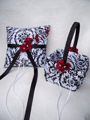 Been busy clicking the damn Etsy button!!!