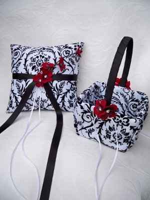 Been busy clicking the damn Etsy button!!!