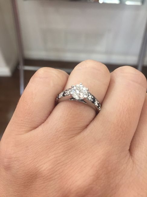 i want to see your engagement rings! 5