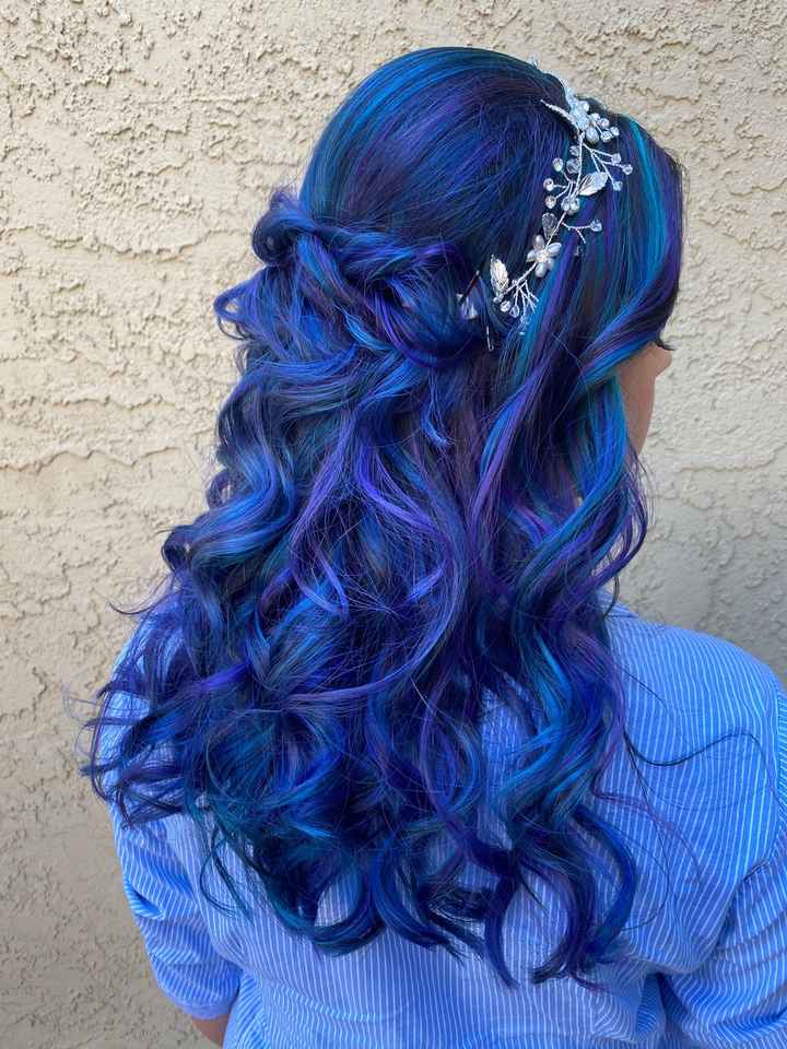 Vivid Haircolor Day Of Beauty Look - 4
