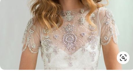 How many of you changed your mind on your dress? 3