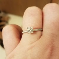 Show me your engagement rings!! - 1