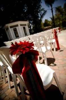 Aisle decor