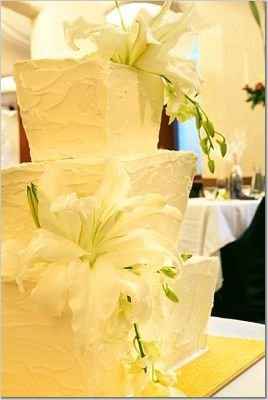 Can I see your wedding cake?