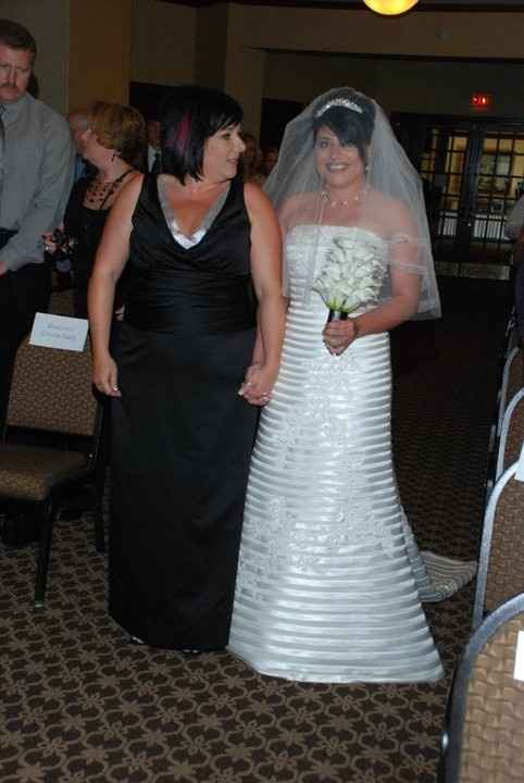 A David's Bridal Bride wonders where they got their bad rep