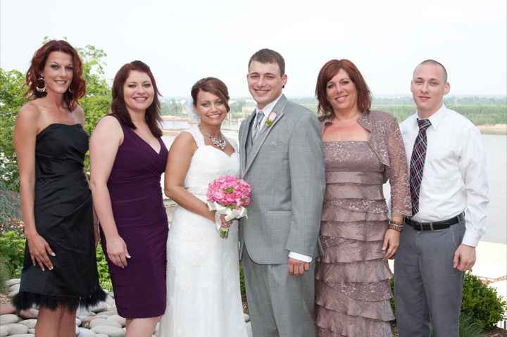 A David's Bridal Bride wonders where they got their bad rep