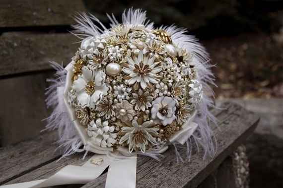 Brooch bouquets!!!