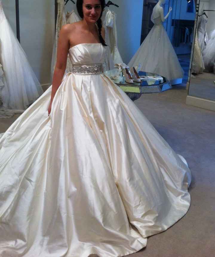 help me choose earrings?