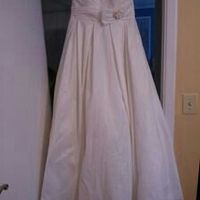 Weird OBSESSION: I love seeing brides in their ACTUAL dresses :)