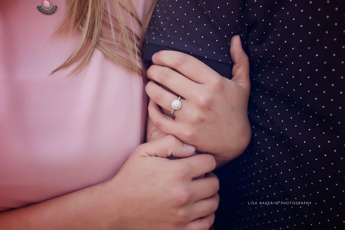 Engagement pictures!! - 2
