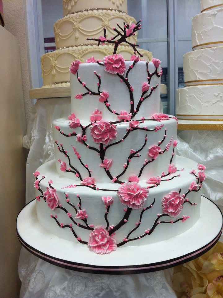 Wedding Cake Decor...cake topper?  Real flowers?  Fake flowers?  No flowers?  Sugar Flowers?  *SKETC
