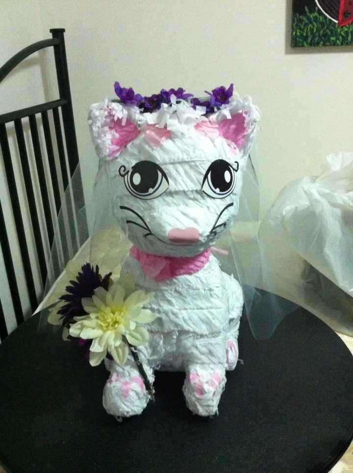 Piñata kitty bride complete