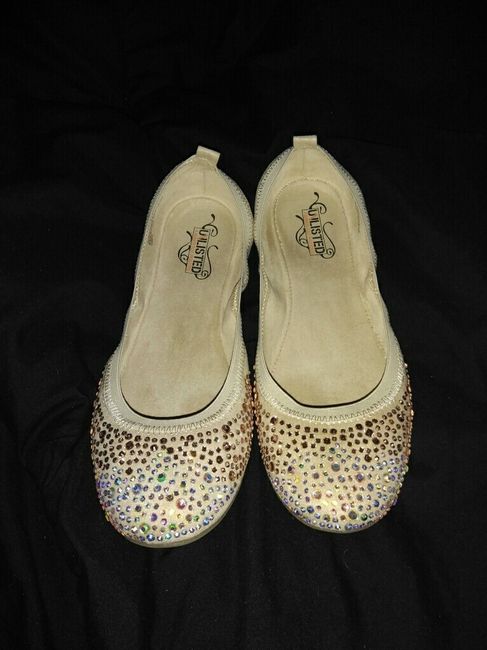 Brides with big feet!