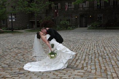 Wedding Pictures are IN!!!!