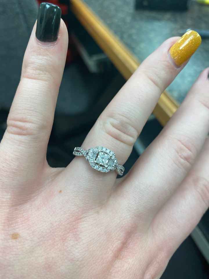 Brides of 2022! Show us your ring! - 1
