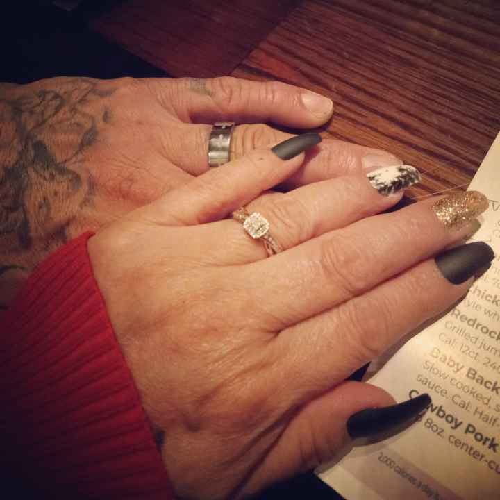 Brides of 2022! Show us your ring! - 1