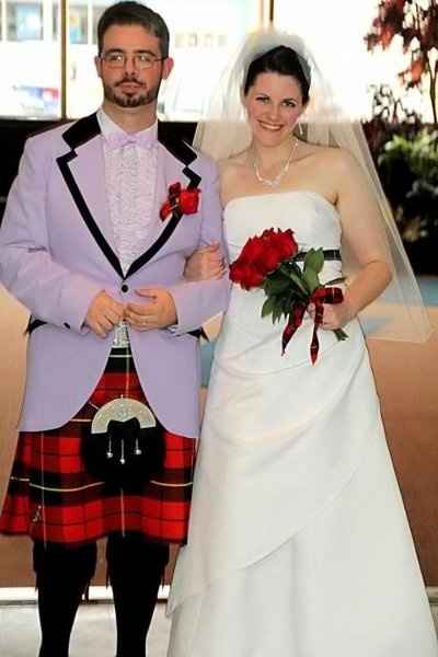 Married!! Pic heavy- got a sneak peek from of pro photos