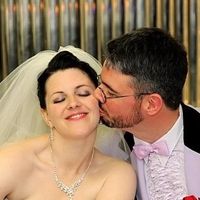 Married!! Pic heavy- got a sneak peek from of pro photos