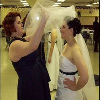 Married!! Pic heavy- got a sneak peek from of pro photos