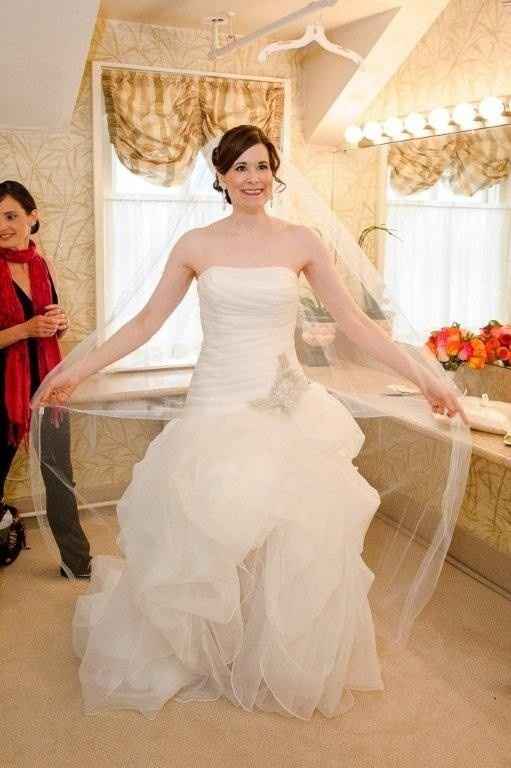 Wedding Dress Pictures! Please share yours!