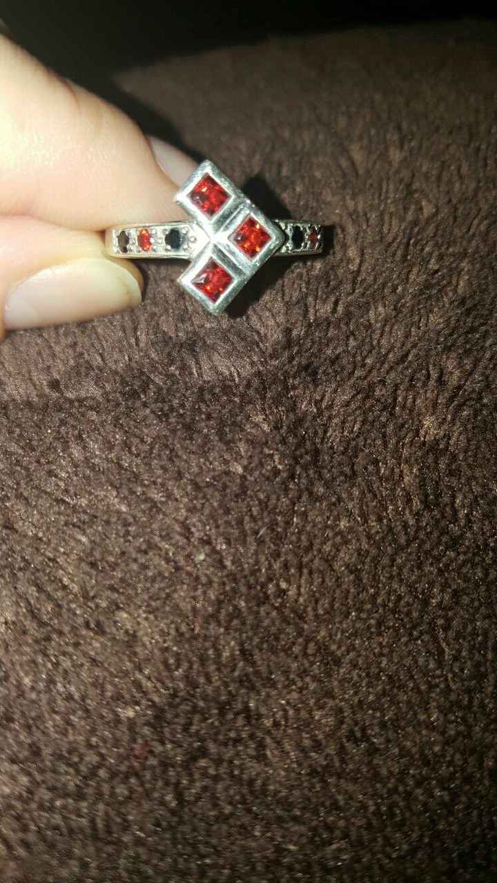 Unique engagement rings?!?