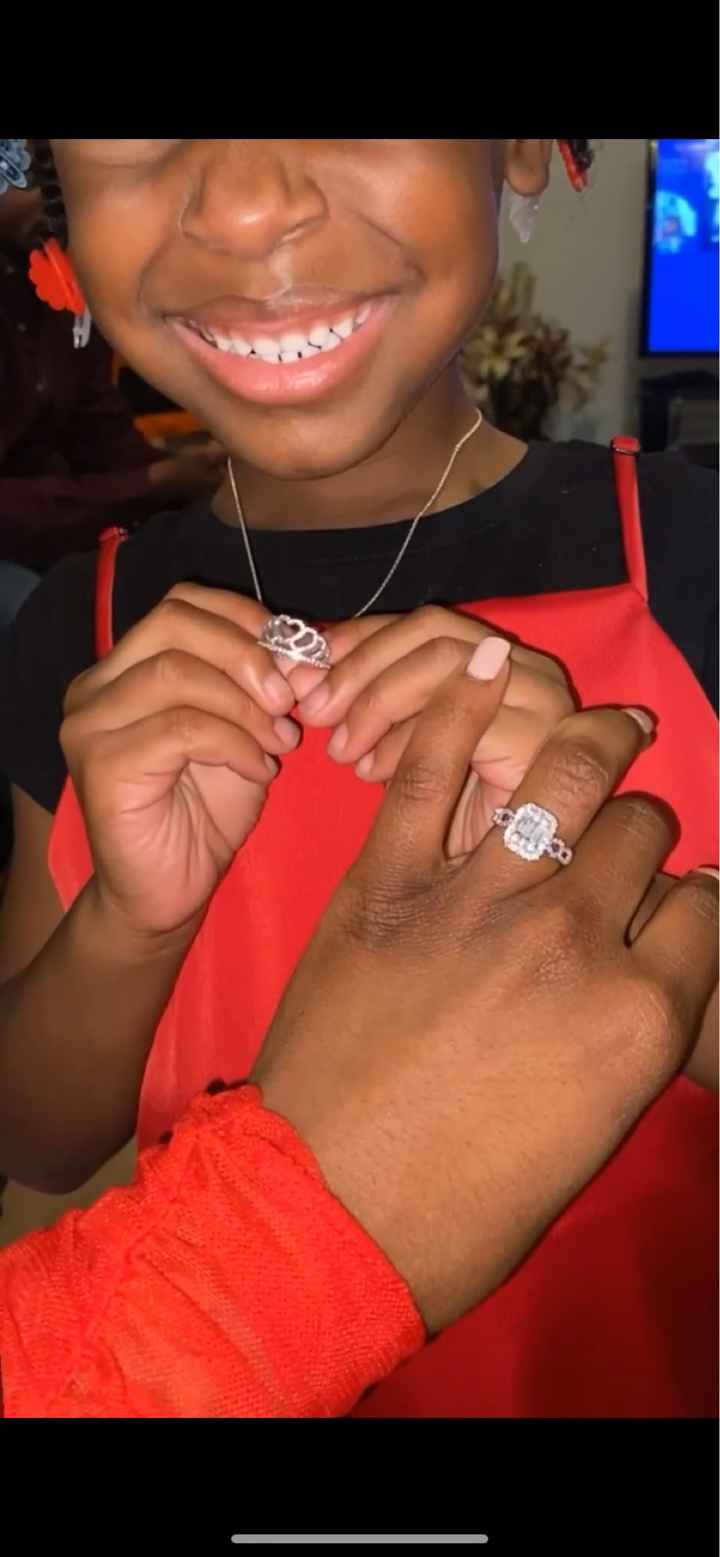Brides of 2022! Show us your ring! - 1