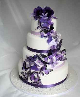 it's my fav part of the wedding... Show me your Cake Inspiration!