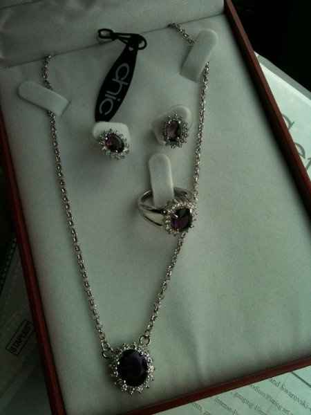Got my bridal jewelry!!! =)   What is everybody else wearing?