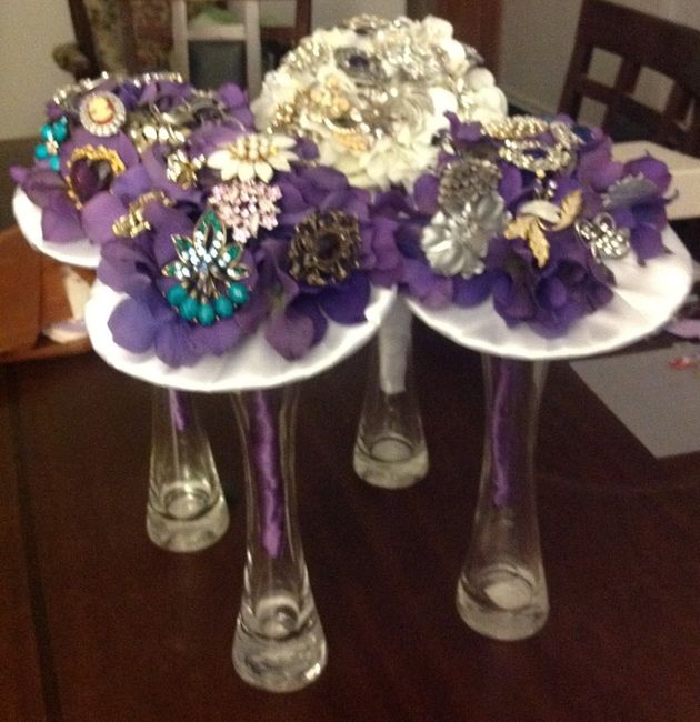 Brooch bouquets are DONE!!!!