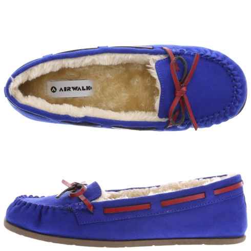 Would this be a wierd shoe?