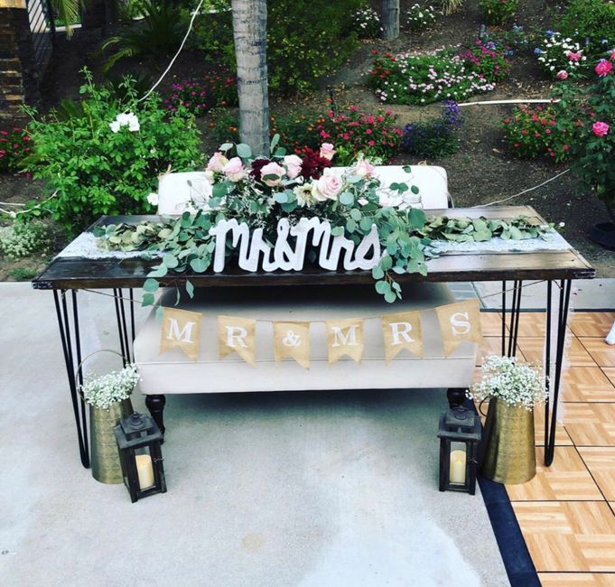 Floral arrangements 