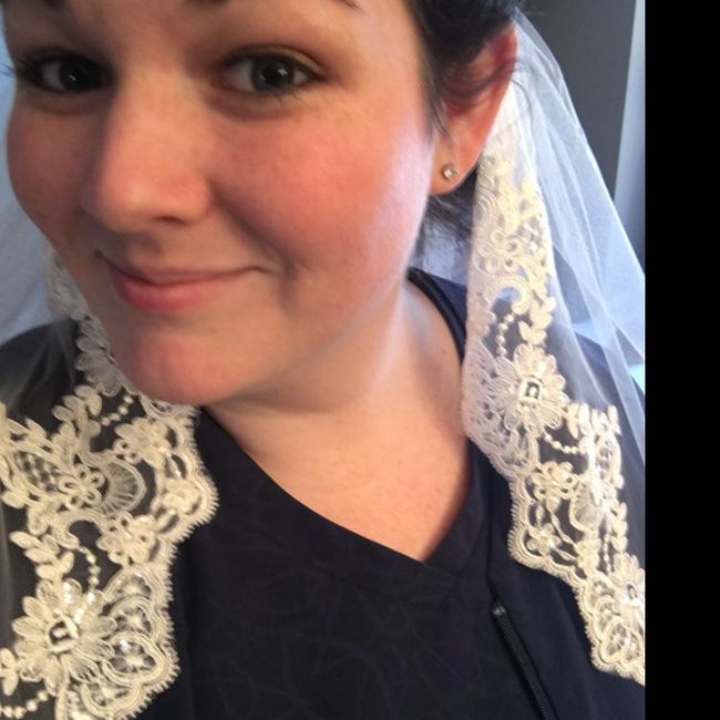Who else loves lace?  Show off your lace dresses and/or veils! 3