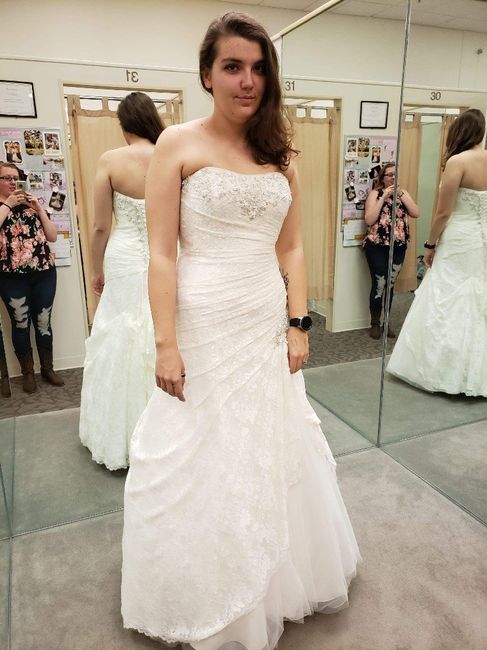Show me your dress! Real bodies, real dresses! - 1