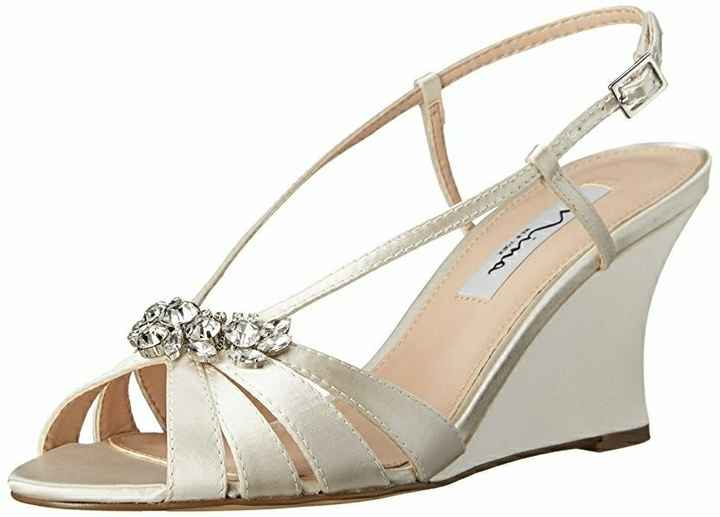 Show me your mid heel shoes!