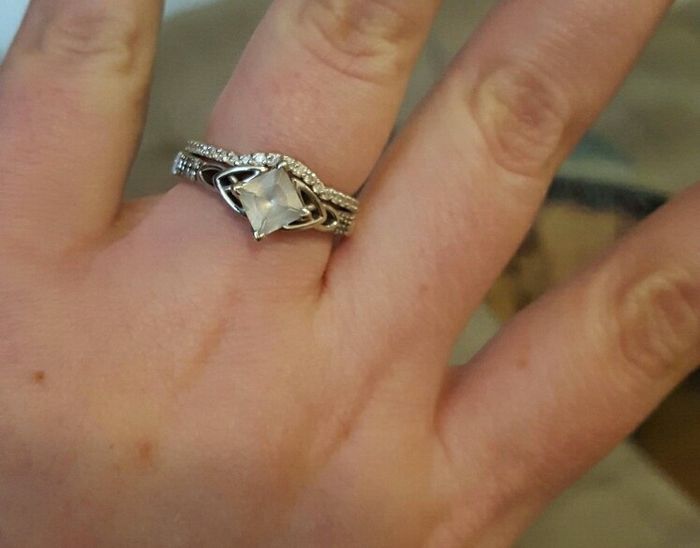 Show me your wedding set!
