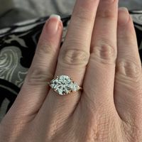 Brides of 2022! Show us your ring! - 1